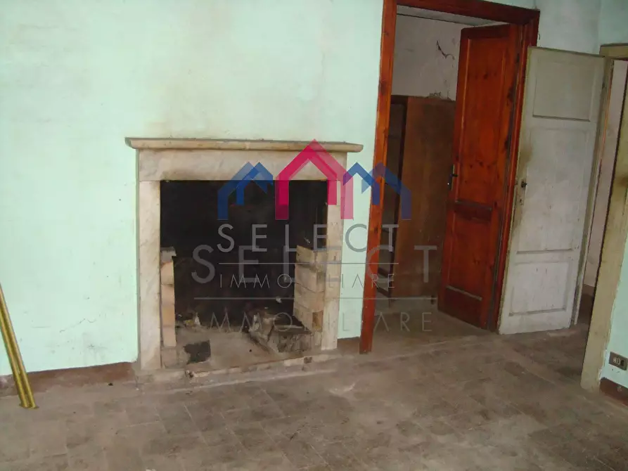 Immagine 9 di Casa semindipendente in vendita  a Bagni Di Lucca