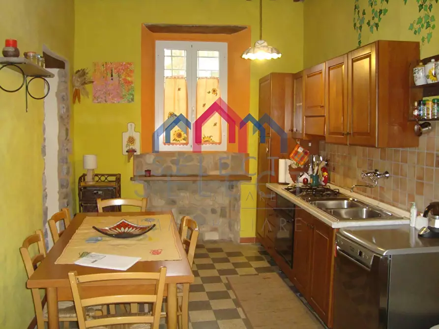 Immagine 2 di Casa semindipendente in vendita  a Coreglia Antelminelli