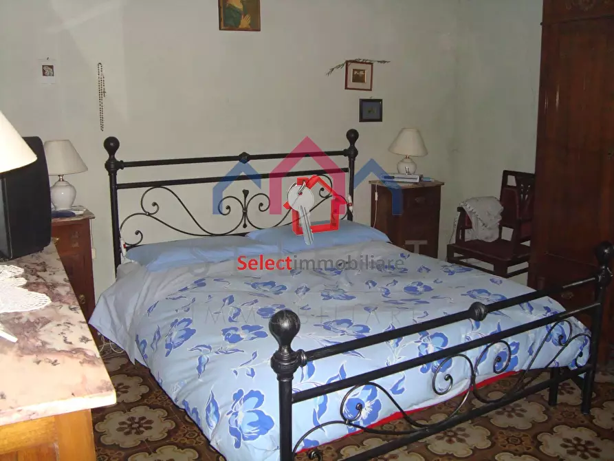 Immagine 22 di Casa semindipendente in vendita  a Borgo A Mozzano