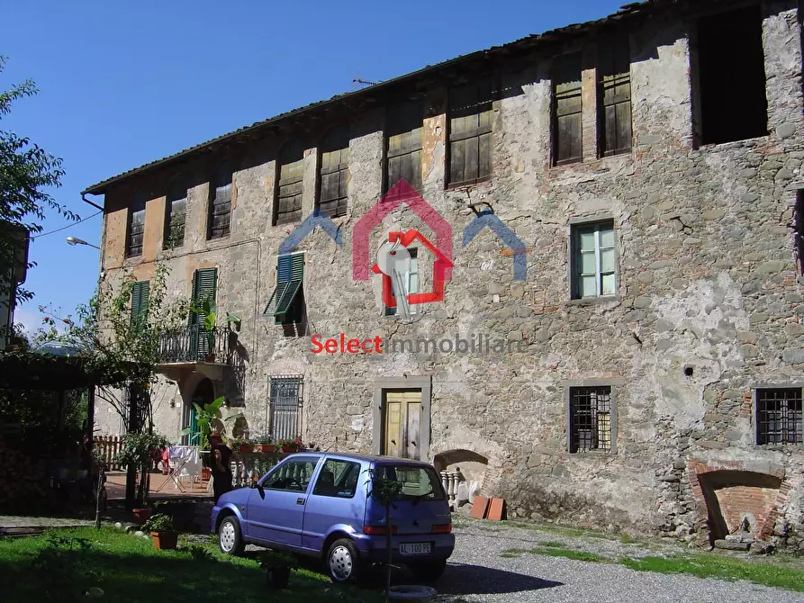 Immagine 4 di Casa semindipendente in vendita  a Borgo A Mozzano