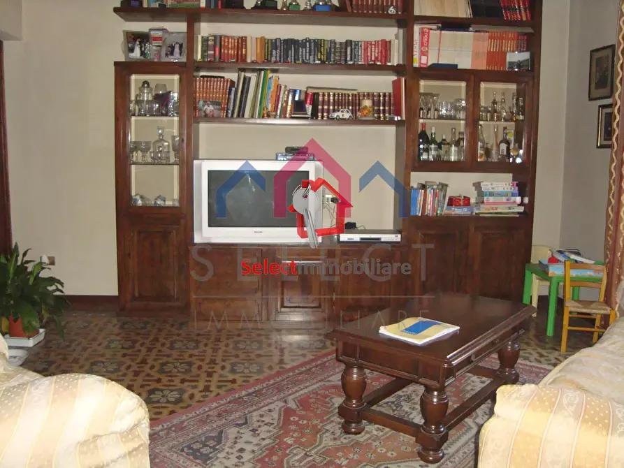 Immagine 17 di Casa semindipendente in vendita  a Borgo A Mozzano