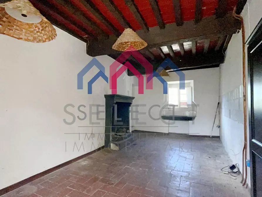 Immagine 10 di Casa semindipendente in vendita  a Bagni Di Lucca
