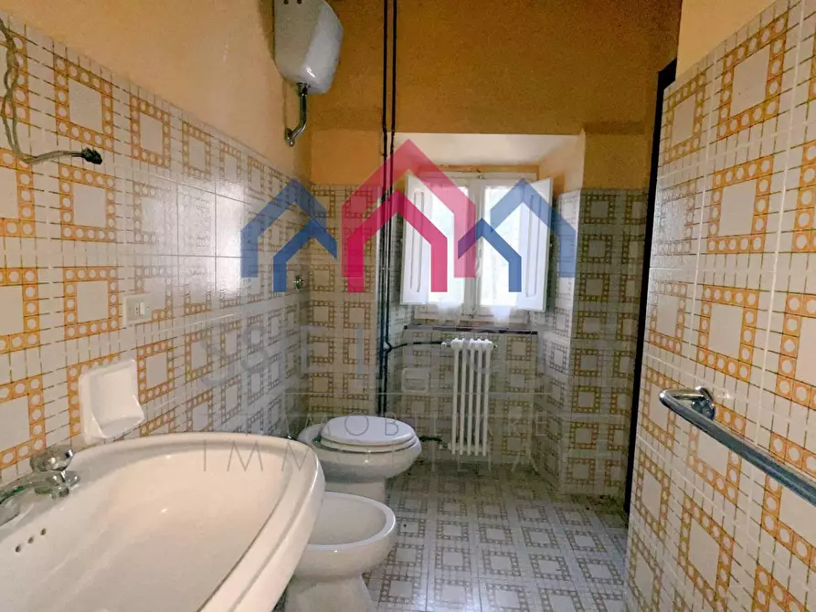 Immagine 29 di Casa semindipendente in vendita  a Bagni Di Lucca