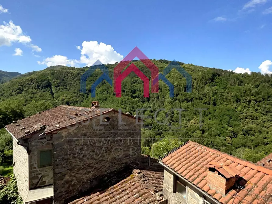 Immagine 34 di Casa semindipendente in vendita  a Bagni Di Lucca