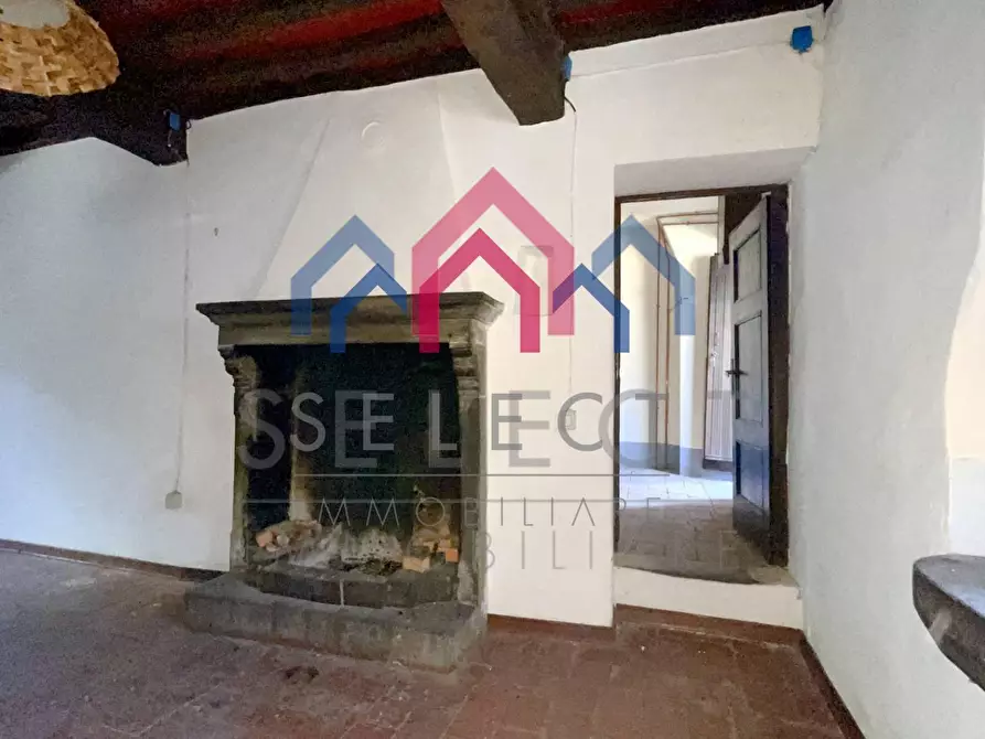 Immagine 18 di Casa semindipendente in vendita  a Bagni Di Lucca