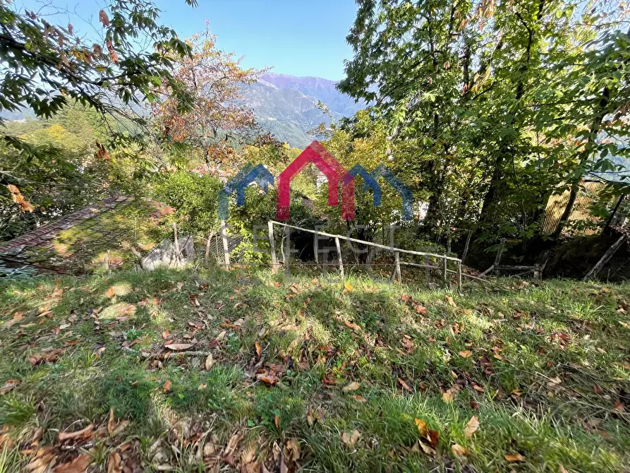 Immagine 34 di Casa semindipendente in vendita  a Bagni Di Lucca