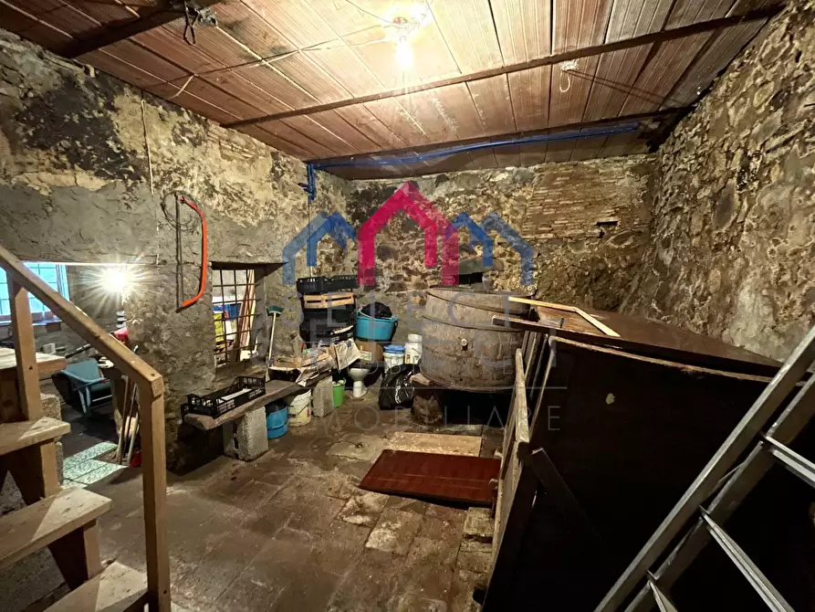 Immagine 20 di Casa semindipendente in vendita  a Bagni Di Lucca