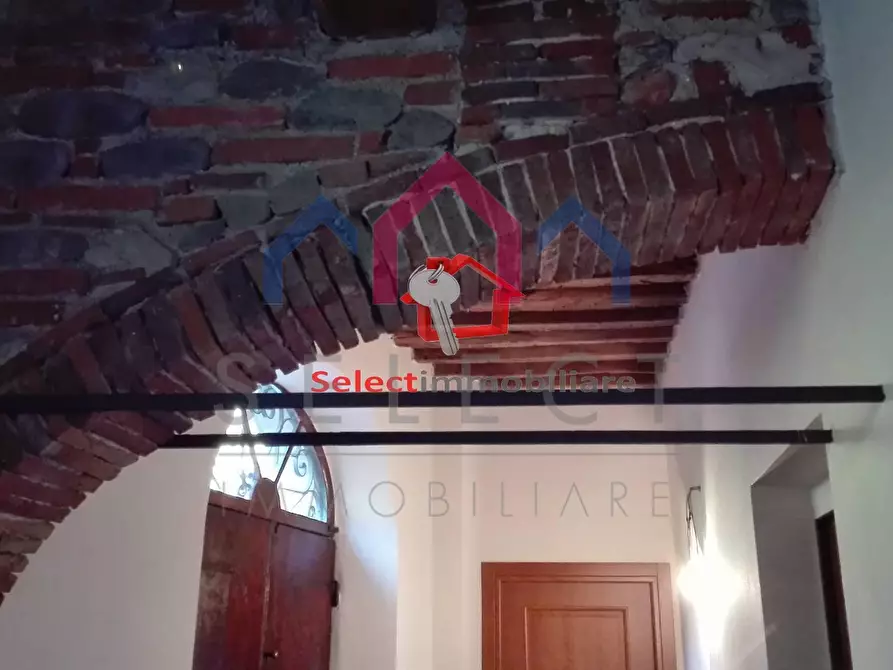 Immagine 15 di Appartamento in vendita  a Borgo A Mozzano