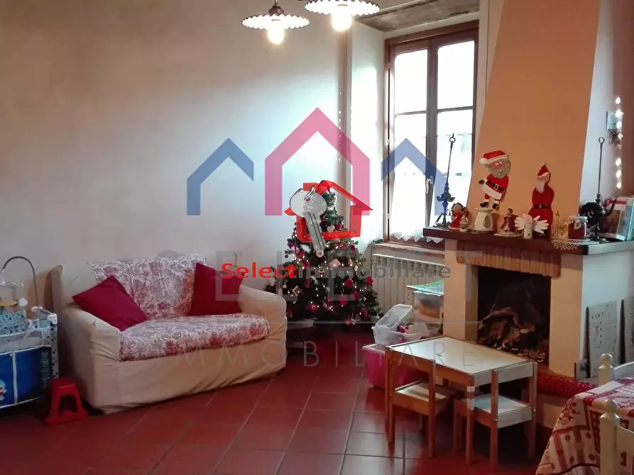 Immagine 4 di Appartamento in vendita  a Borgo A Mozzano