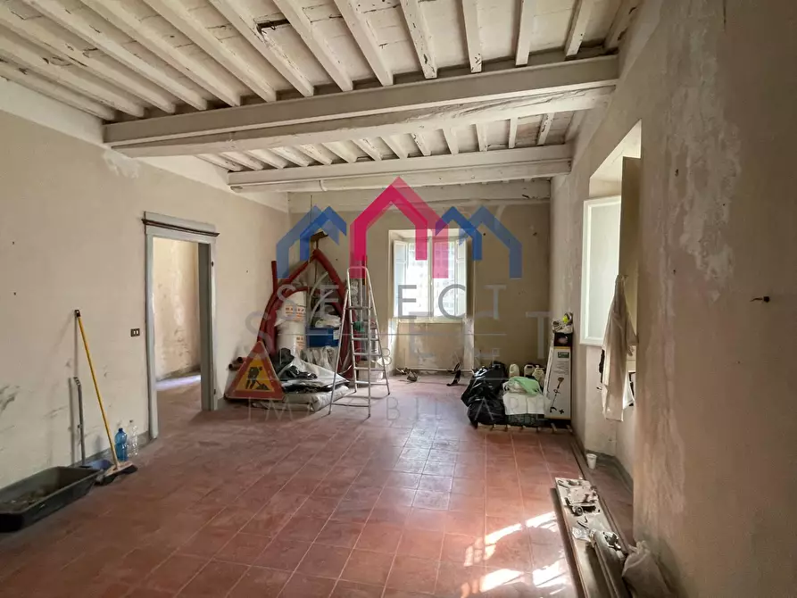 Immagine 7 di Villa in vendita  a Pescaglia