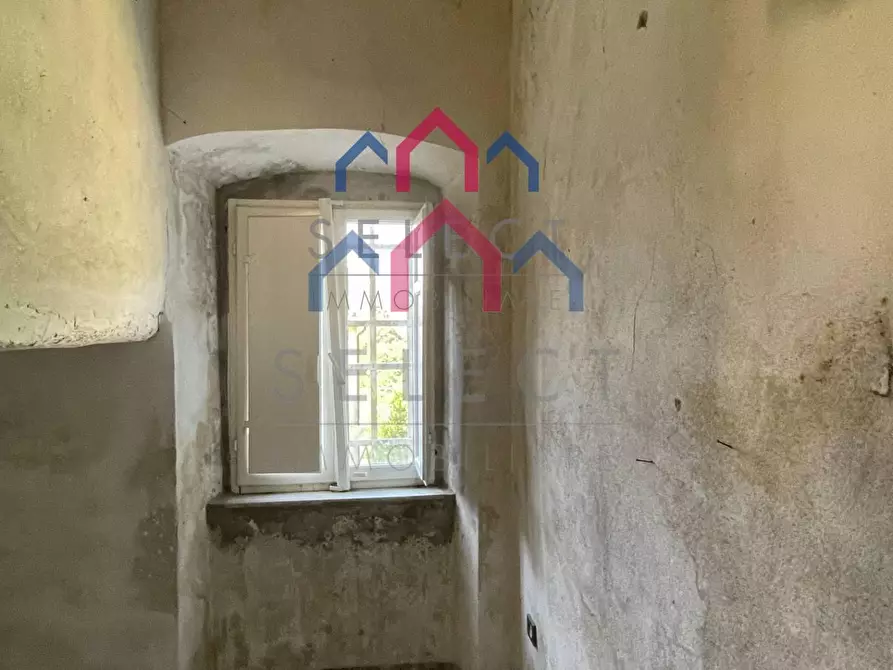 Immagine 21 di Villa in vendita  a Pescaglia
