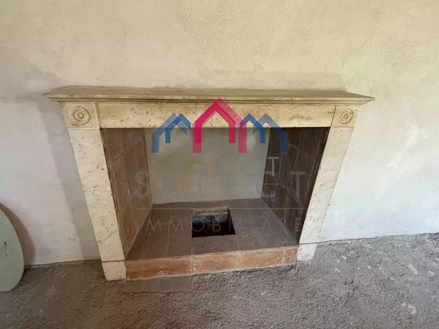 Immagine 47 di Villa in vendita  a Pescaglia
