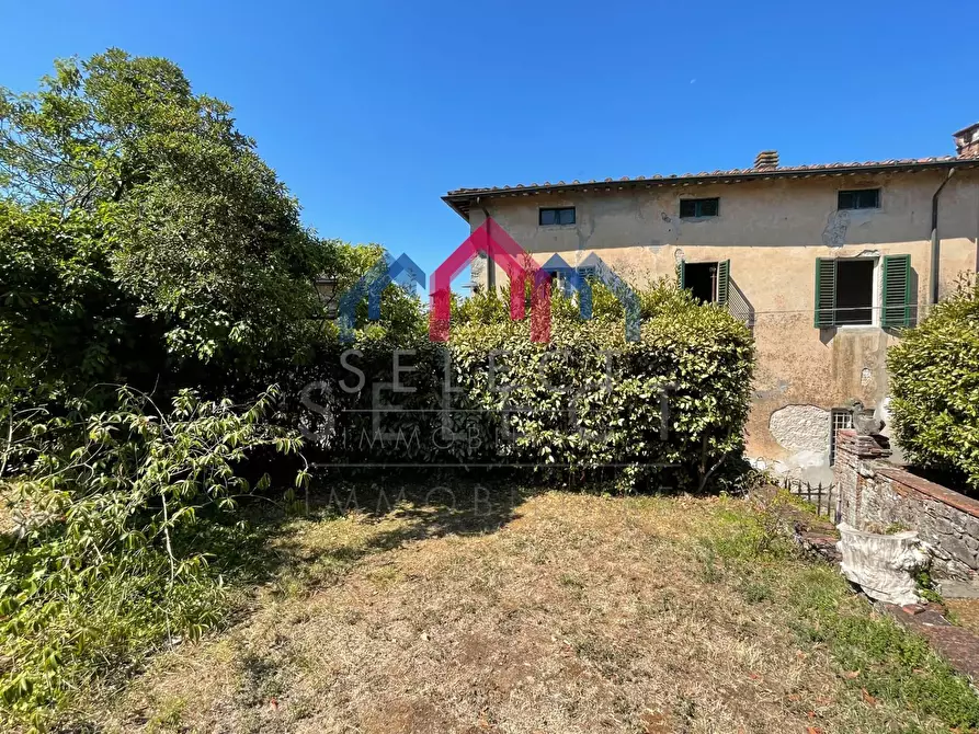 Immagine 84 di Villa in vendita  a Pescaglia