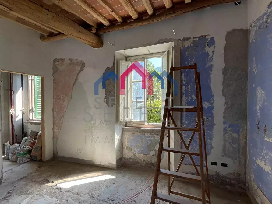 Immagine 43 di Villa in vendita  a Pescaglia