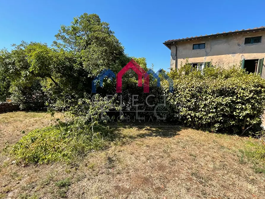 Immagine 72 di Villa in vendita  a Pescaglia