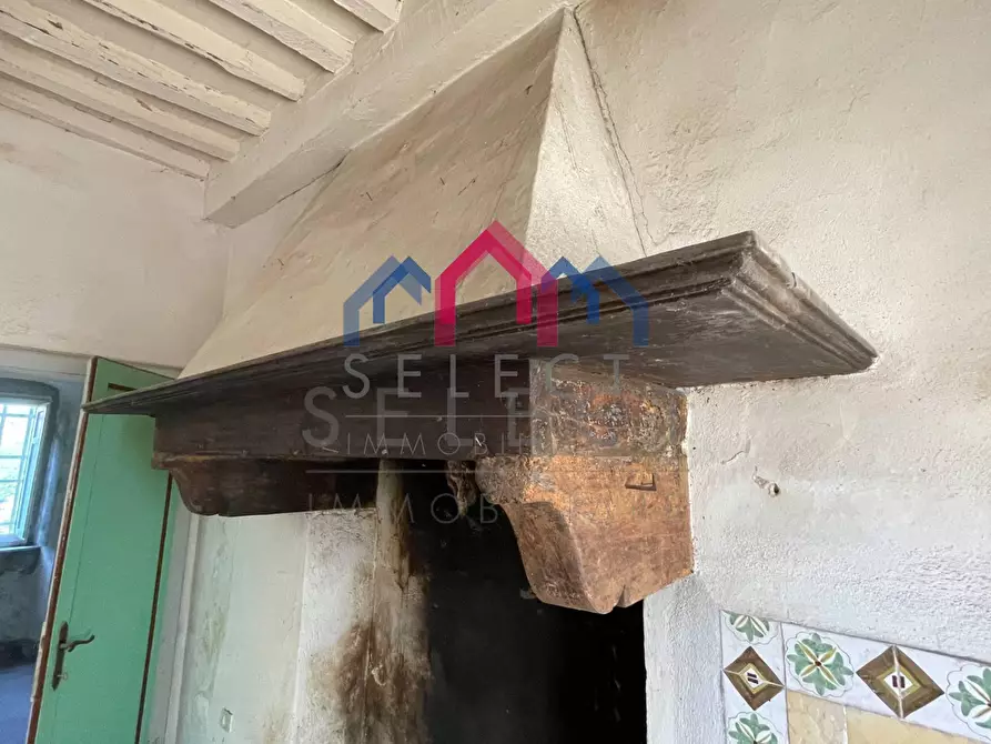 Immagine 22 di Villa in vendita  a Pescaglia