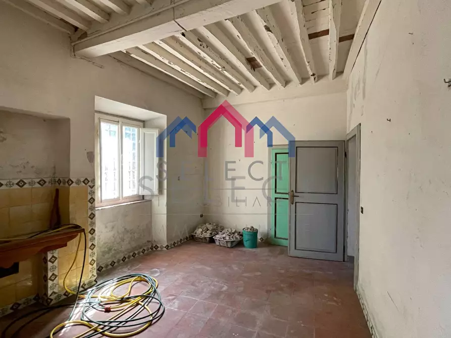 Immagine 17 di Villa in vendita  a Pescaglia