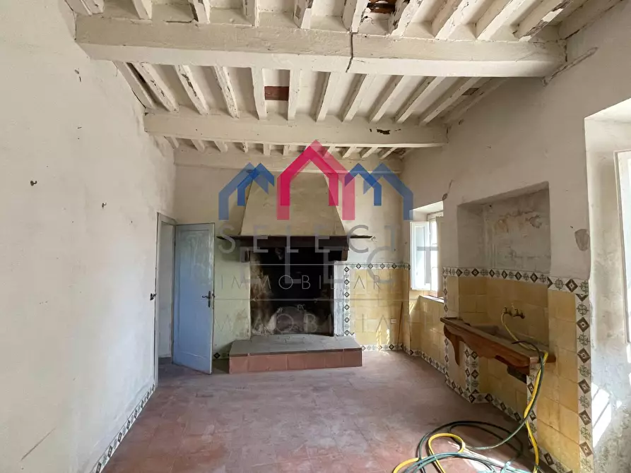 Immagine 23 di Villa in vendita  a Pescaglia