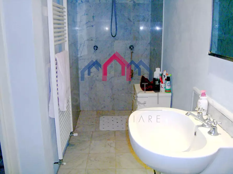 Immagine 19 di Villa in vendita  a Coreglia Antelminelli