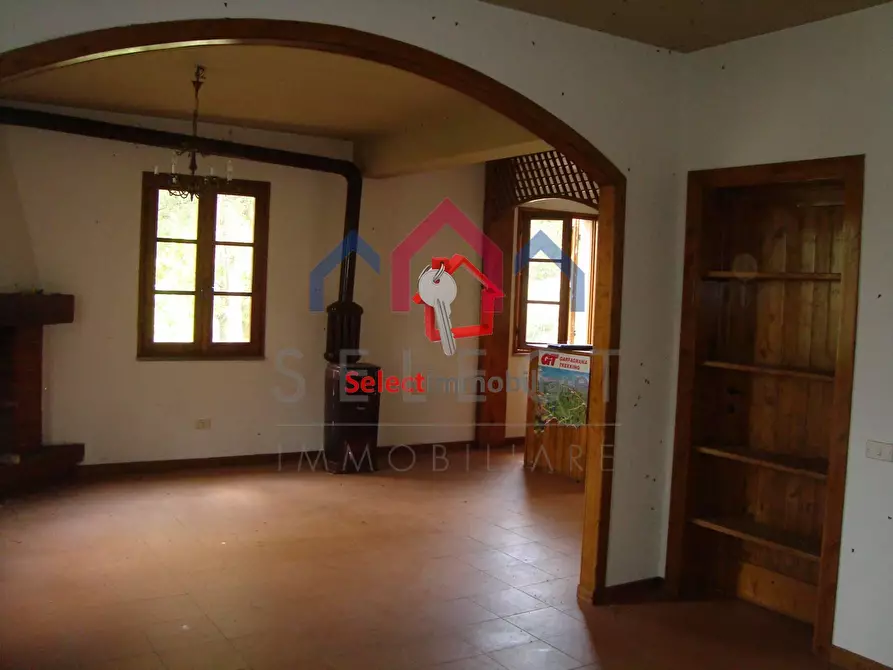 Immagine 2 di Rustico / casale in vendita  a Bagni Di Lucca