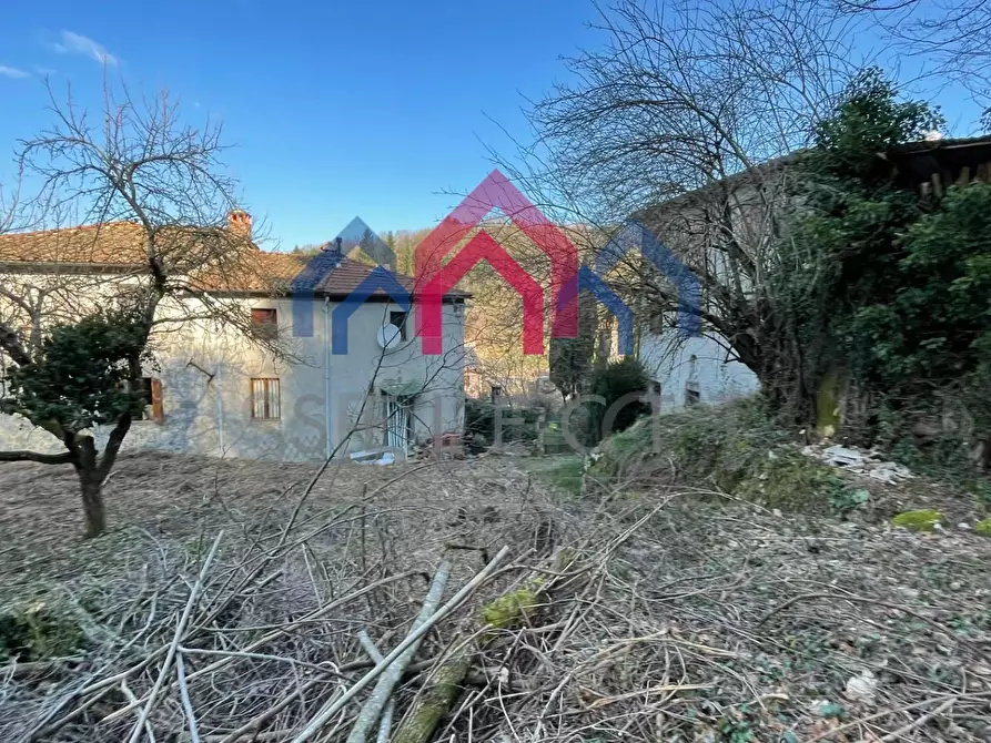 Immagine 74 di Casa semindipendente in vendita  a Borgo A Mozzano