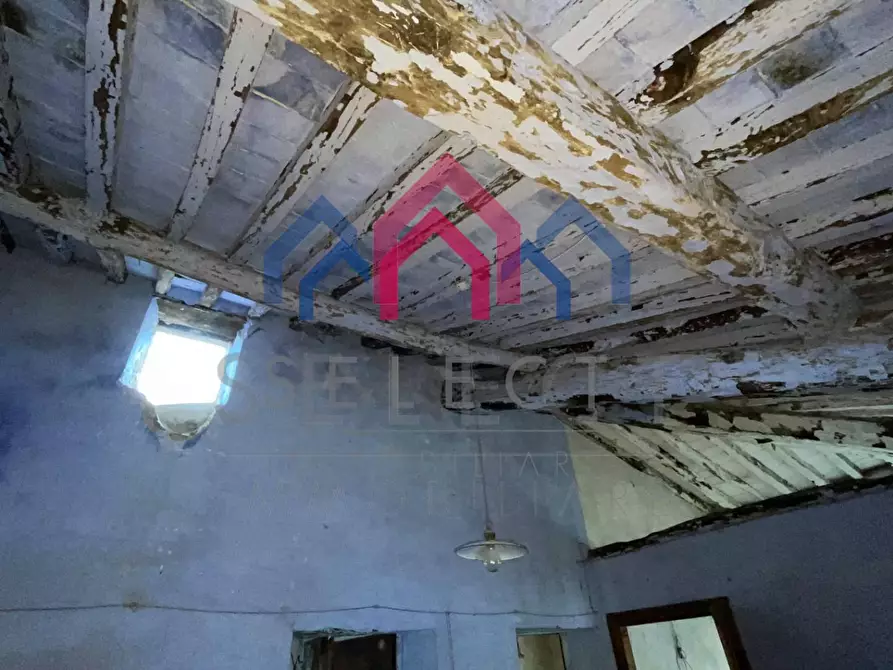 Immagine 44 di Casa semindipendente in vendita  a Borgo A Mozzano