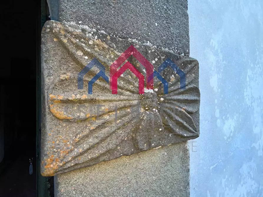 Immagine 38 di Casa semindipendente in vendita  a Borgo A Mozzano