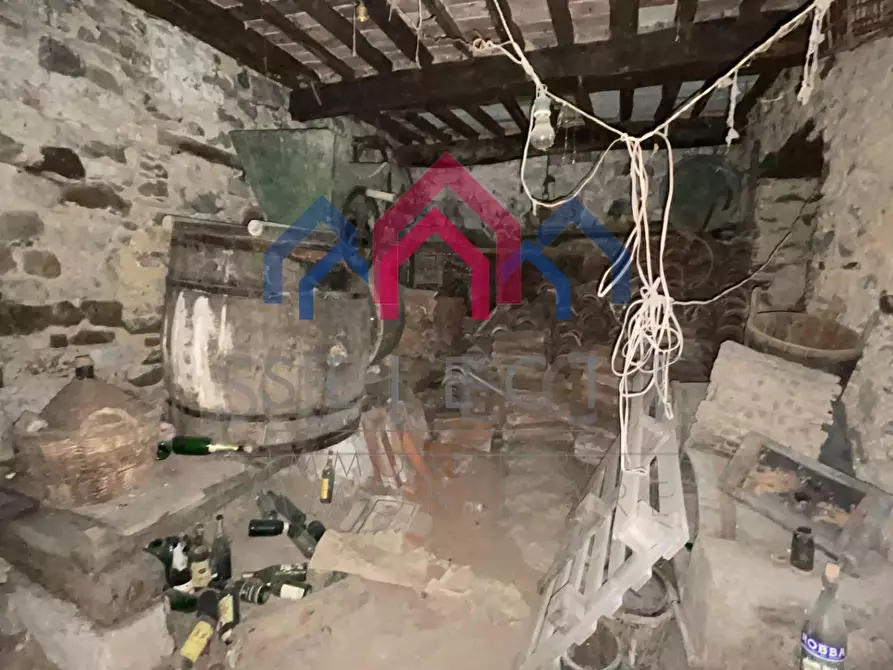 Immagine 60 di Casa semindipendente in vendita  a Borgo A Mozzano