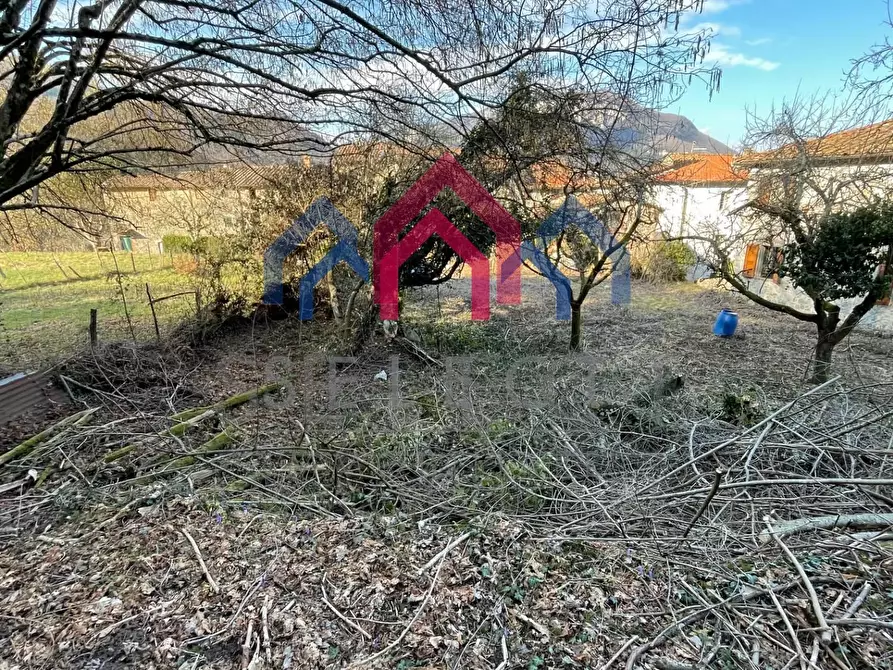 Immagine 70 di Casa semindipendente in vendita  a Borgo A Mozzano