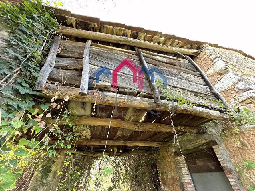 Immagine 14 di Rustico / casale in vendita  a Borgo A Mozzano