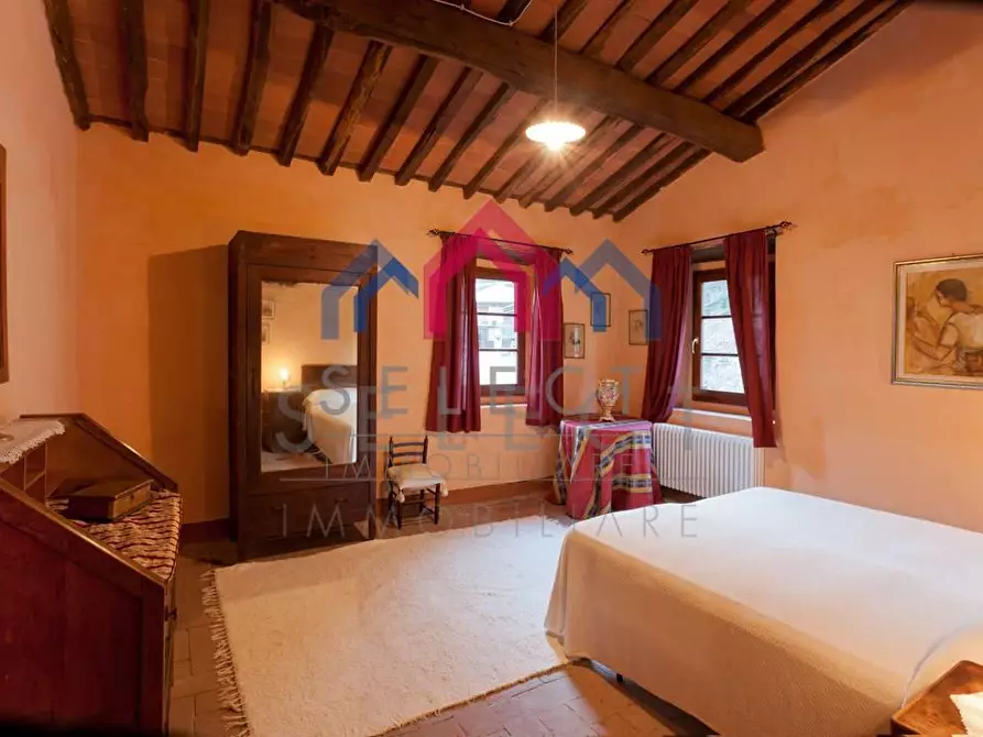 Immagine 27 di Agriturismo in vendita  a Fabbriche Di Vergemoli