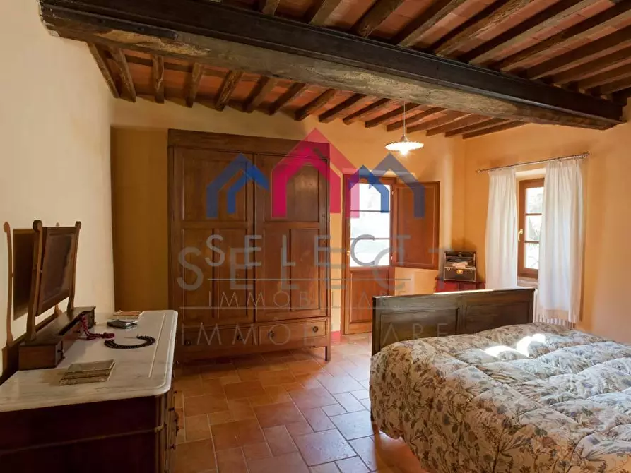 Immagine 24 di Agriturismo in vendita  a Fabbriche Di Vergemoli