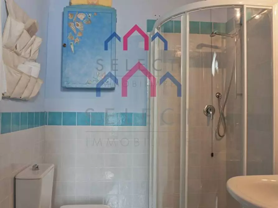 Immagine 7 di Agriturismo in vendita  a Fabbriche Di Vergemoli