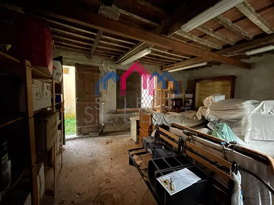 Immagine 38 di Appartamento in vendita  a Borgo A Mozzano