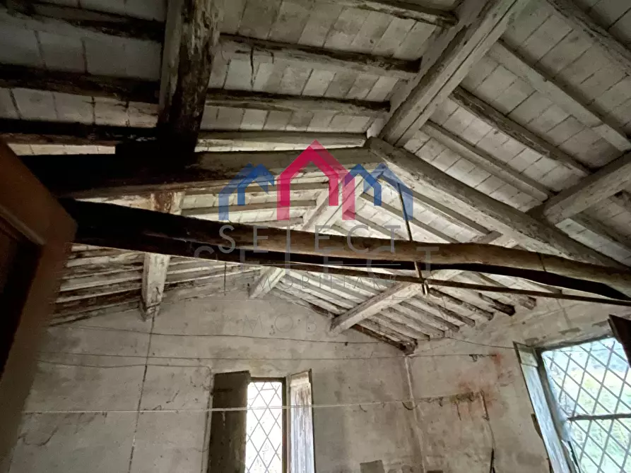 Immagine 41 di Appartamento in vendita  a Borgo A Mozzano