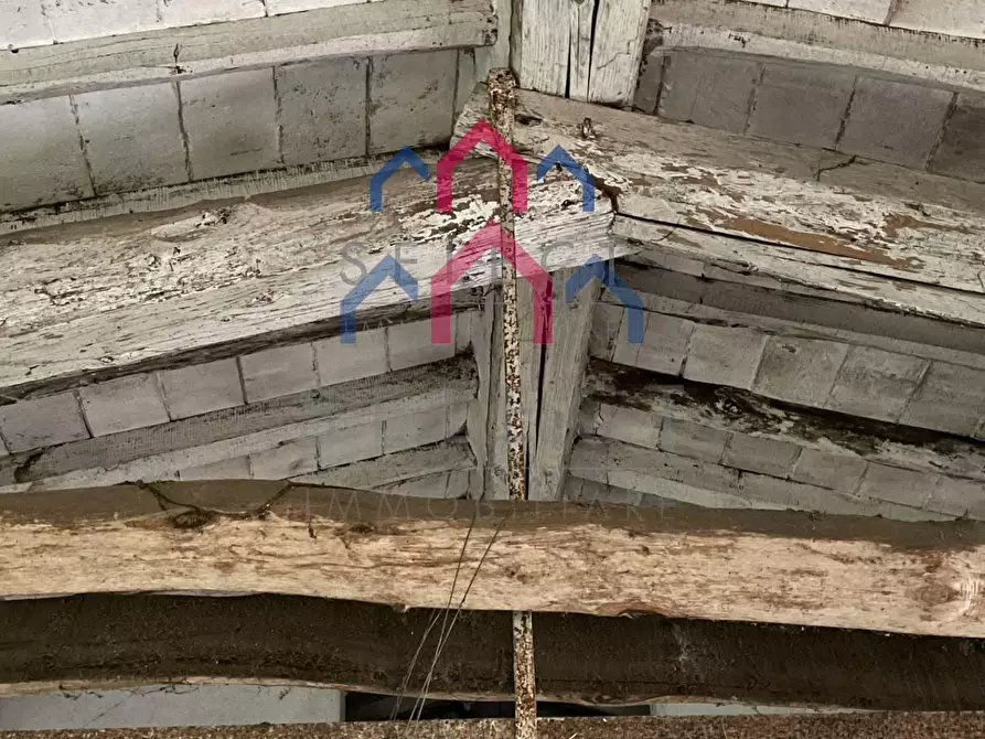 Immagine 46 di Appartamento in vendita  a Borgo A Mozzano