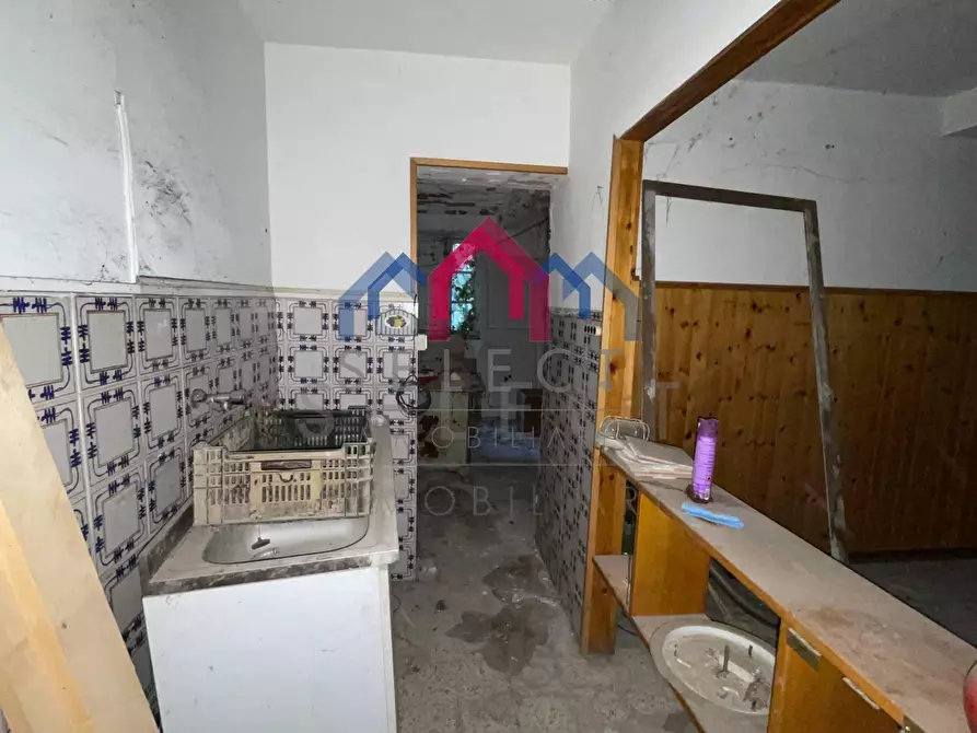 Immagine 13 di Appartamento in vendita  a Borgo A Mozzano