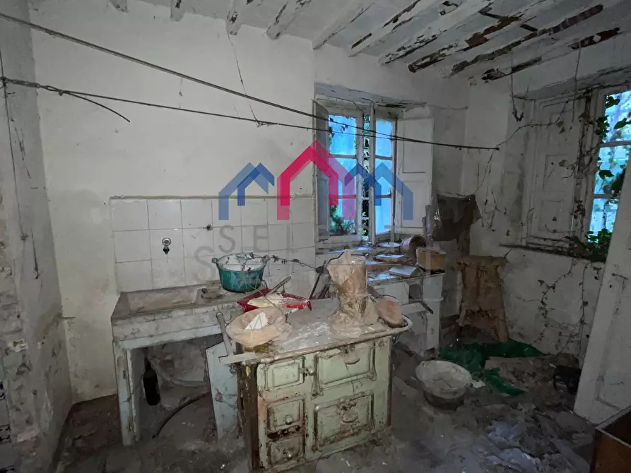 Immagine 12 di Appartamento in vendita  a Borgo A Mozzano