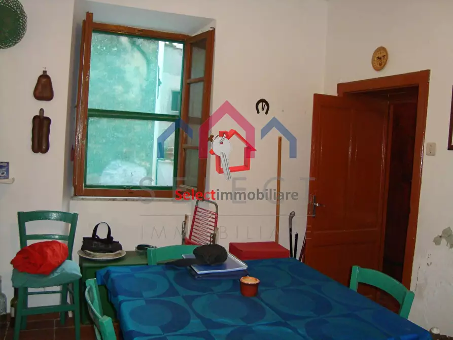Immagine 7 di Casa semindipendente in vendita  a Bagni Di Lucca