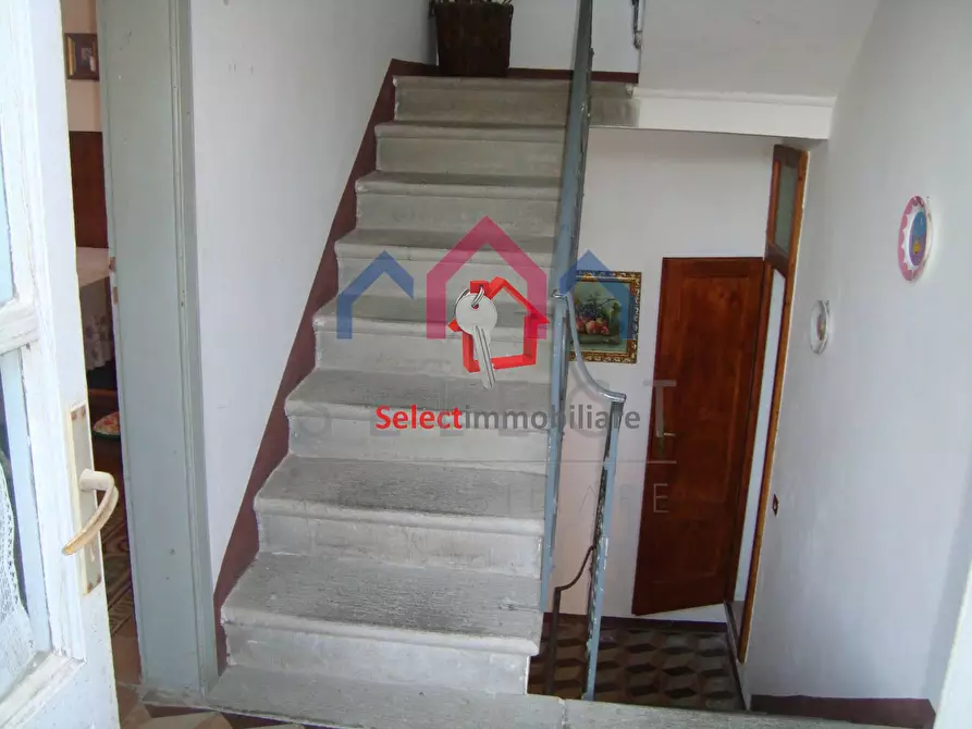 Immagine 17 di Casa semindipendente in vendita  a Bagni Di Lucca