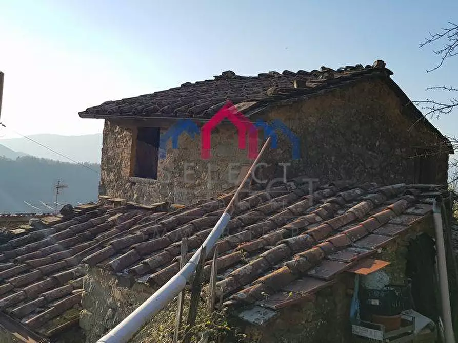 Immagine 7 di Rustico / casale in vendita  a Bagni Di Lucca