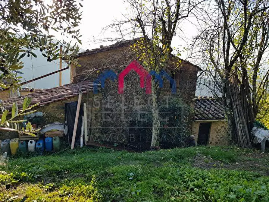 Immagine 5 di Rustico / casale in vendita  a Bagni Di Lucca