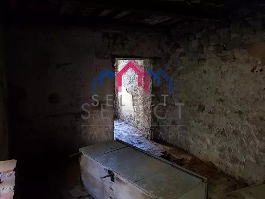 Immagine 10 di Rustico / casale in vendita  a Bagni Di Lucca