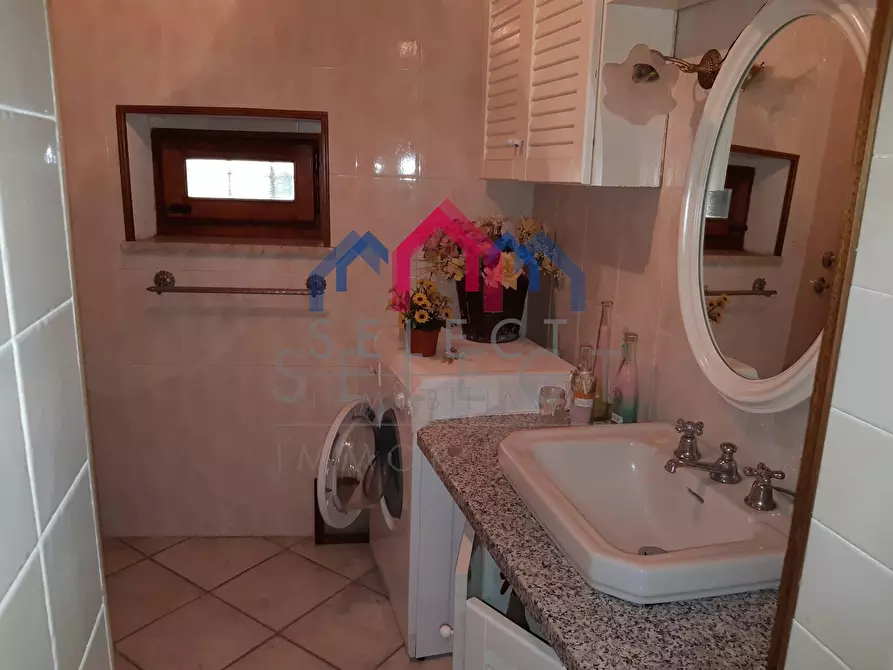 Immagine 12 di Casa semindipendente in vendita  a Pescaglia