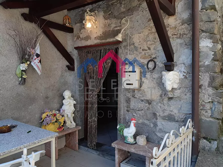 Immagine 25 di Casa semindipendente in vendita  a Pescaglia