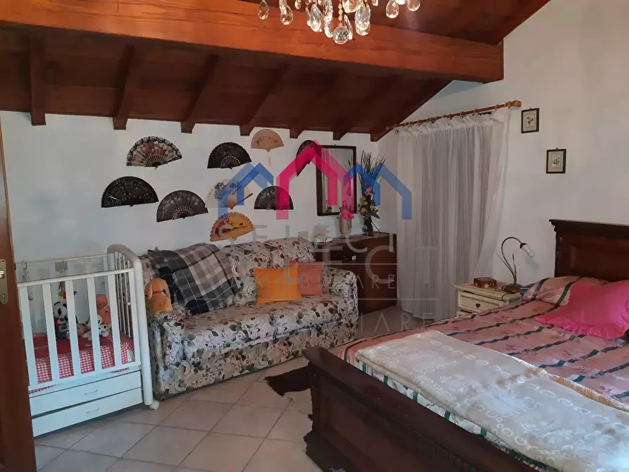 Immagine 15 di Casa semindipendente in vendita  a Pescaglia