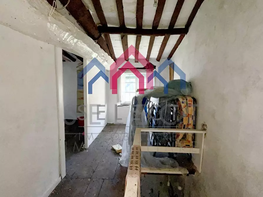 Immagine 18 di Casa semindipendente in vendita  a Borgo A Mozzano