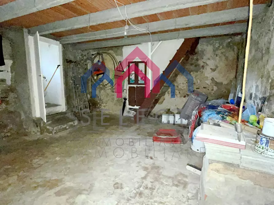 Immagine 26 di Casa semindipendente in vendita  a Borgo A Mozzano