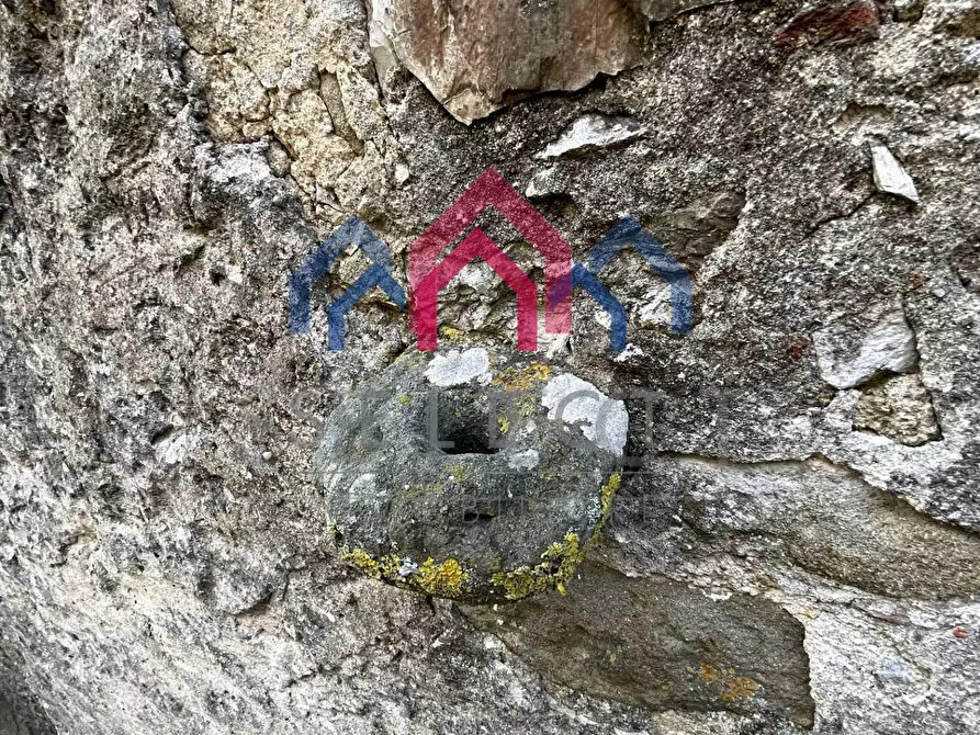 Immagine 4 di Casa semindipendente in vendita  a Borgo A Mozzano