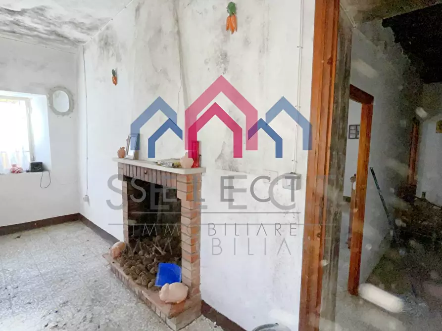 Immagine 9 di Casa semindipendente in vendita  a Borgo A Mozzano